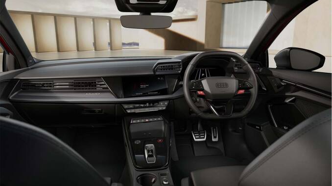 Audi RS3 TFSI Qtro 400 Carbon Black 5dr S Tron Tech Pro Petrol Hatchback - Image 5